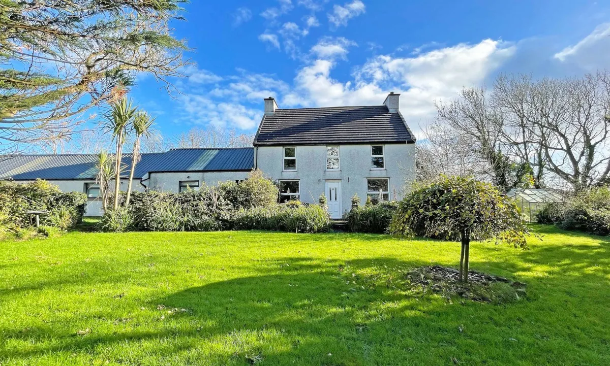 Penysarn, Isle of Anglesey, LL69