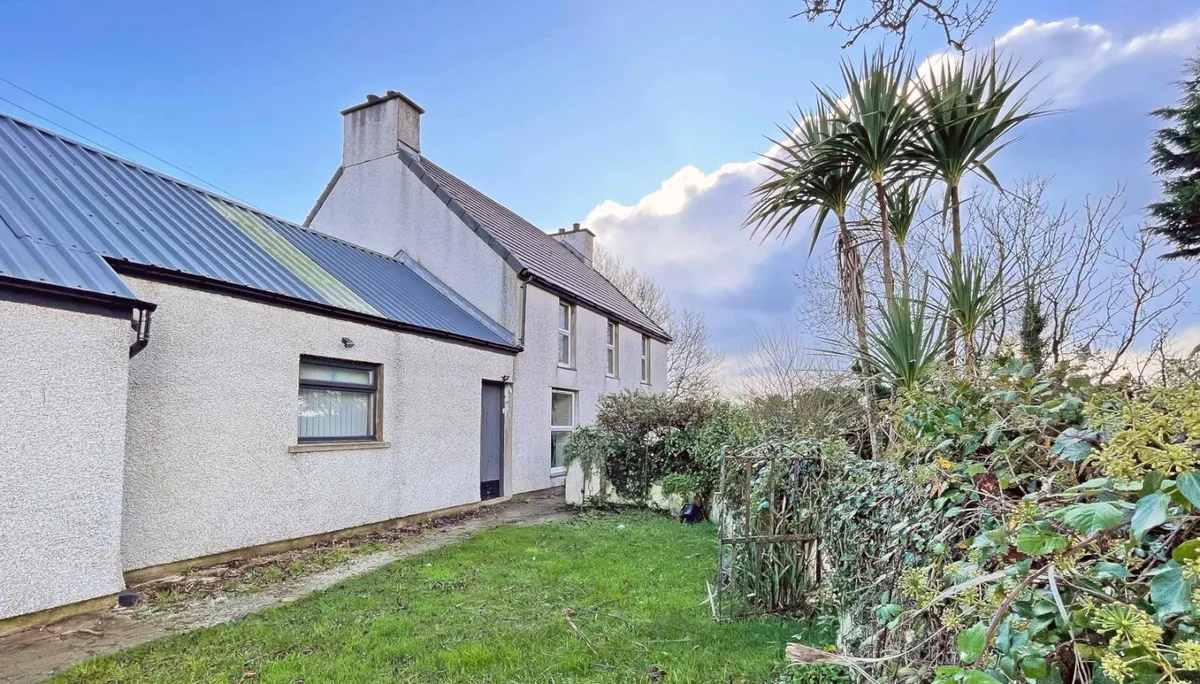 Penysarn, Isle of Anglesey, LL69
