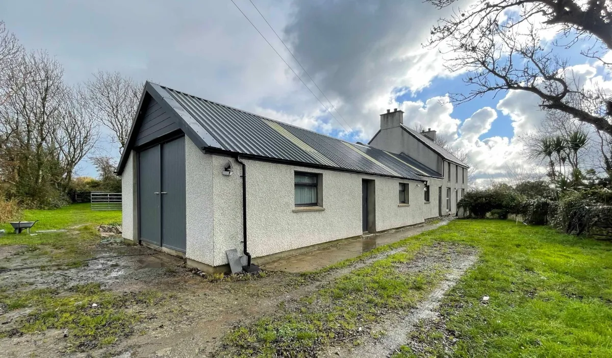 Penysarn, Isle of Anglesey, LL69
