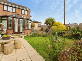 Pleasington Close, Prenton thumb 2