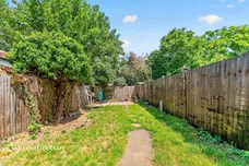 Caithness Road, Mitcham