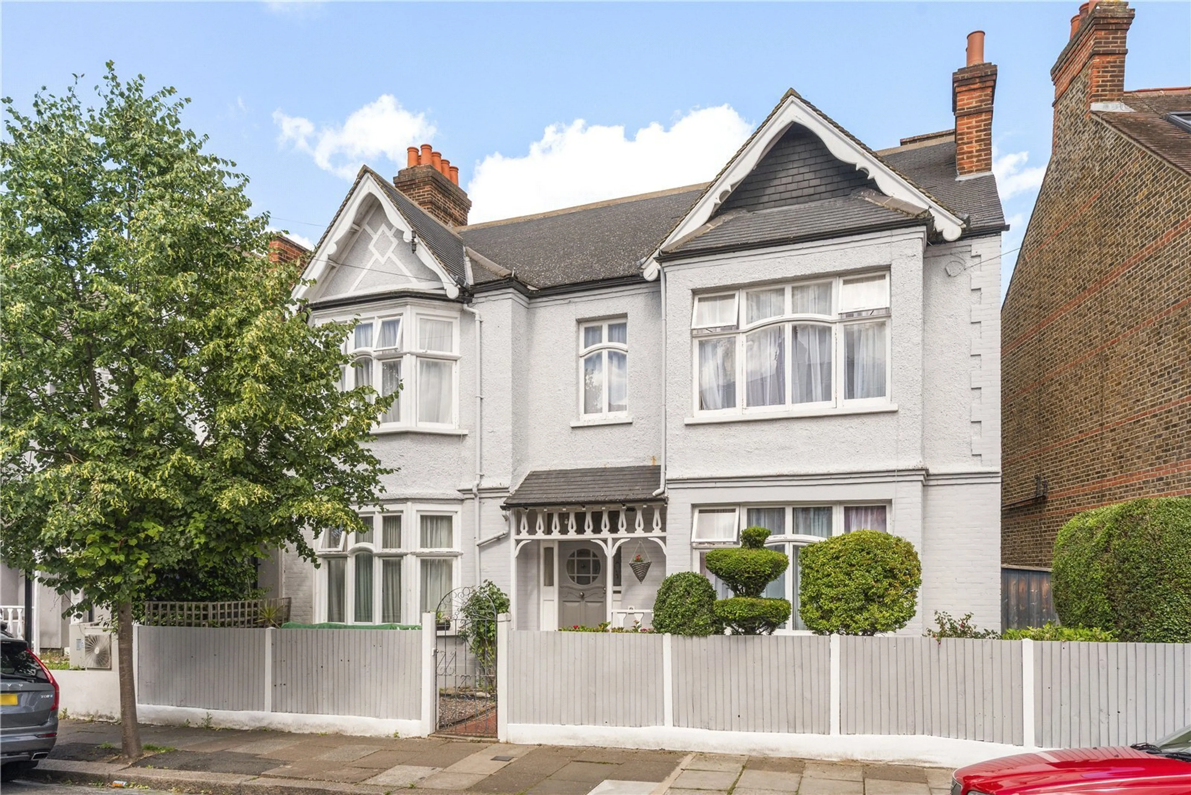 Property at Fernwood Avenue, London, SW16