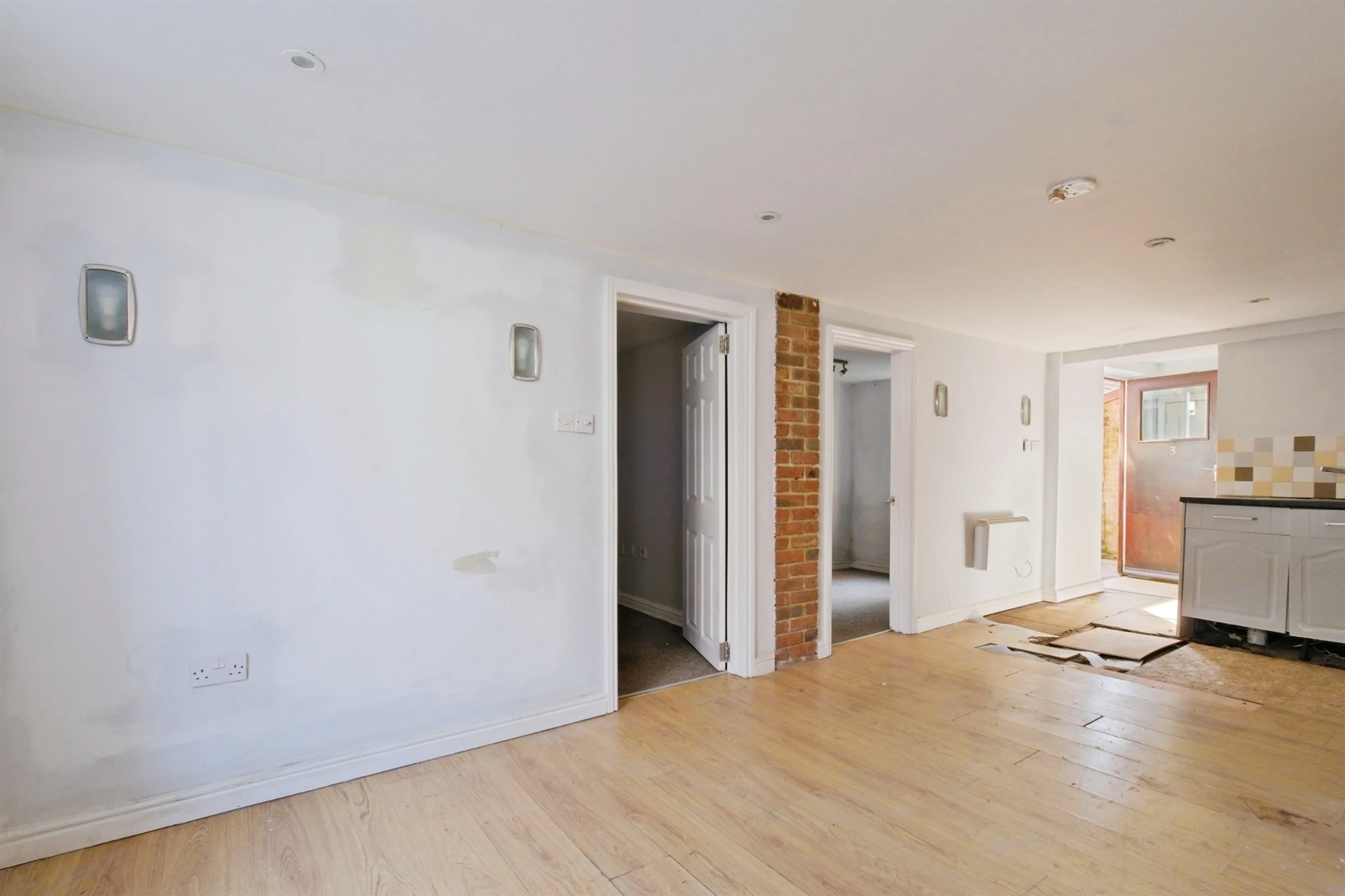 Property photo 0