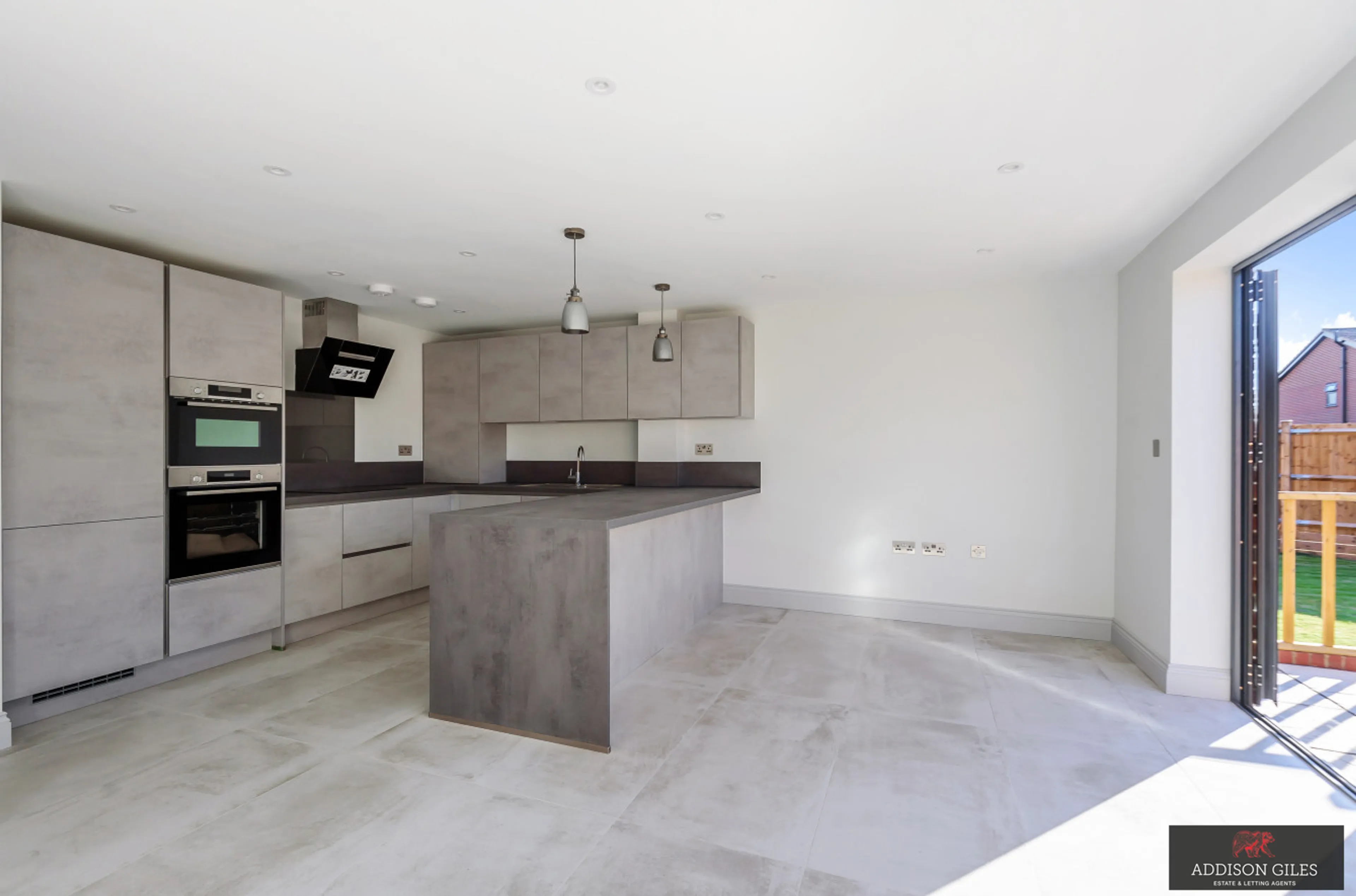 Property at Kings Cottages, 2B, Princes Close, Eton Wick, Berkshire, SL4