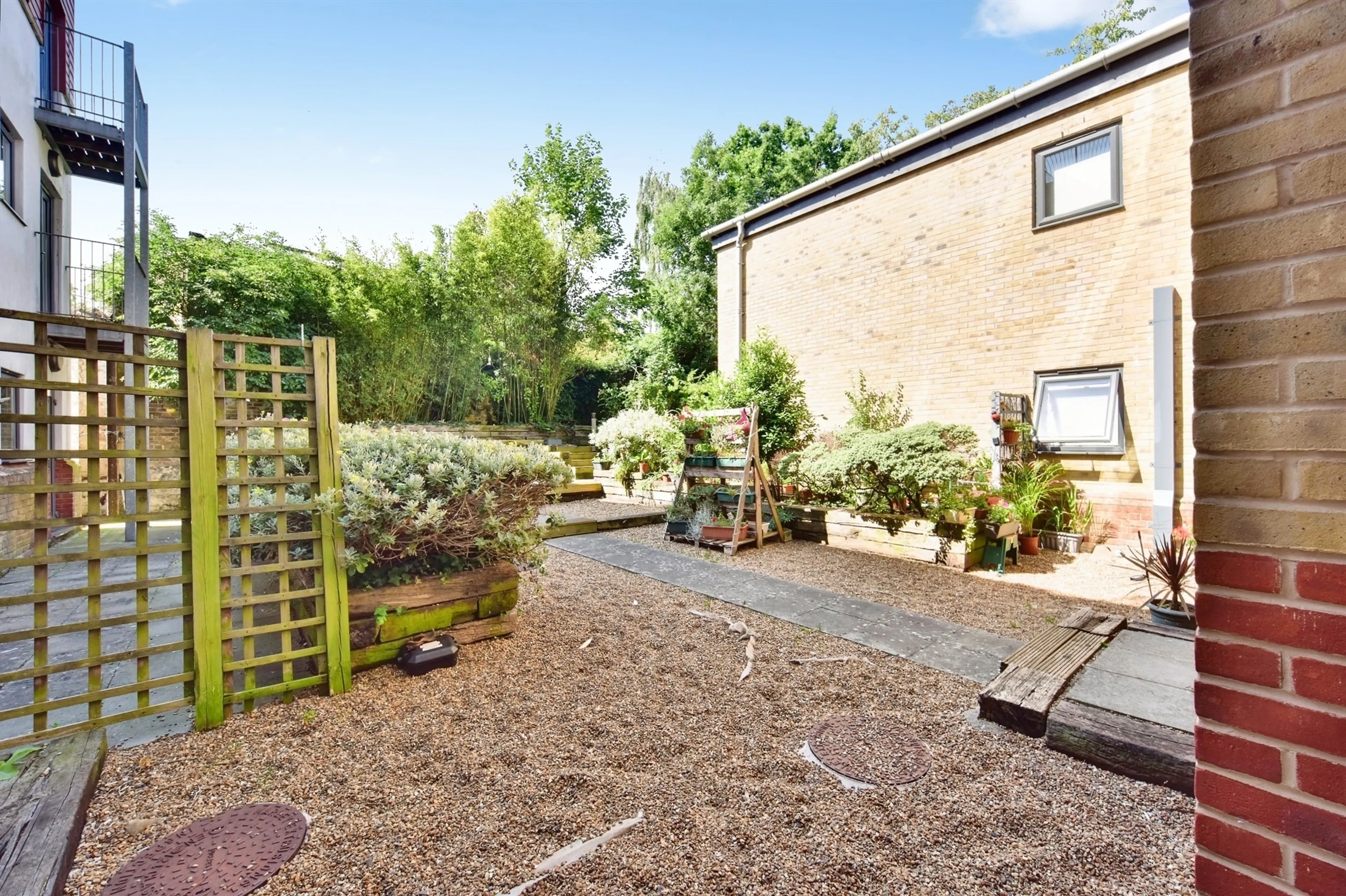 Property photo 16