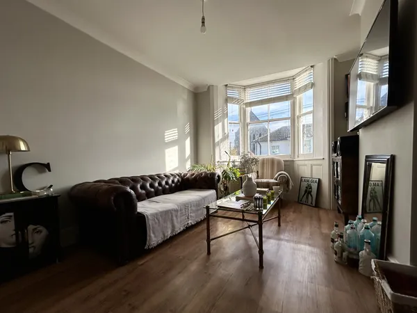 Clifton Road, Worthing, BN11