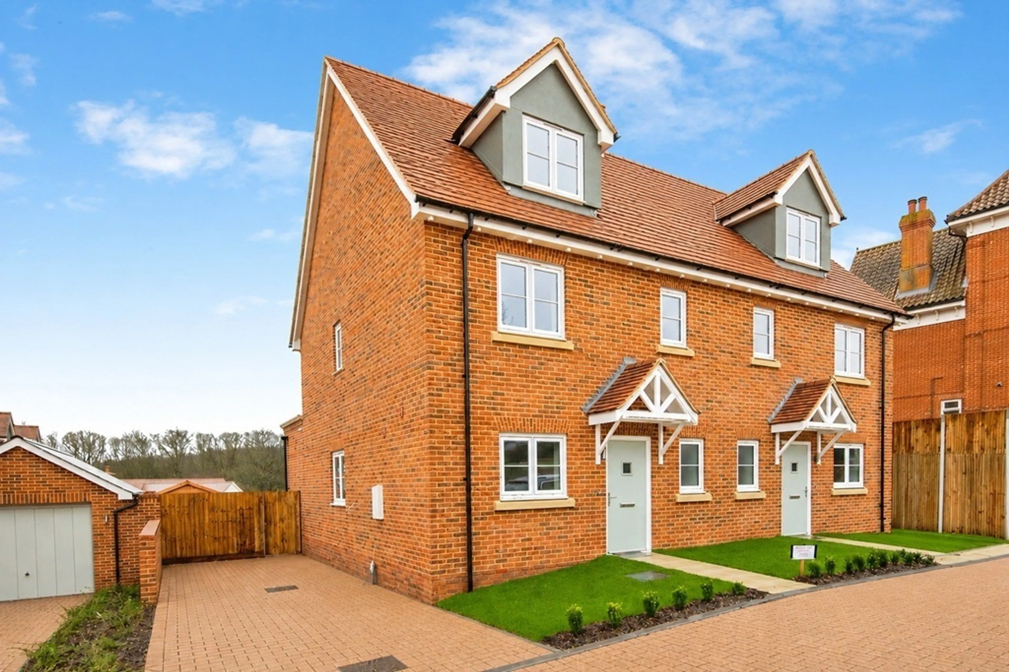 Property photo 0