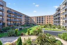 Powdermill Close, New Malden