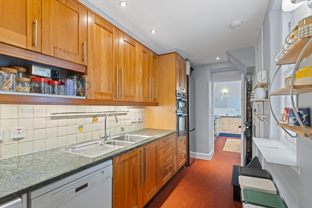 3 Findhorn Place, The Grange, Edinburgh, EH9 2JR Image 17