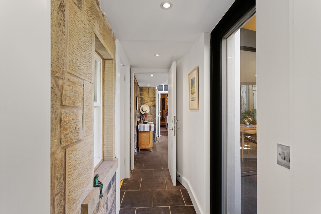 3 Findhorn Place, The Grange, Edinburgh, EH9 2JR Image 18