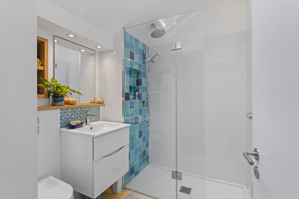3 Findhorn Place, The Grange, Edinburgh, EH9 2JR Image 20