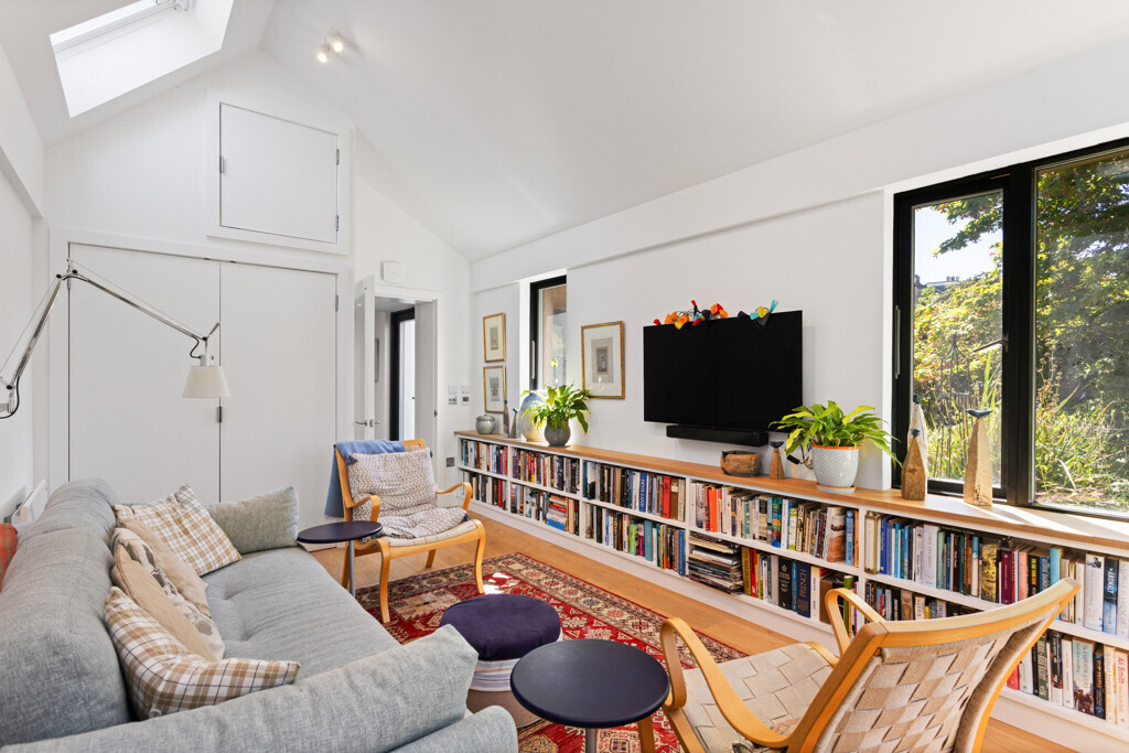 3 Findhorn Place, The Grange, Edinburgh, EH9 2JR Image 23