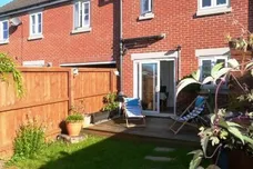 Manrico Drive, LINCOLN