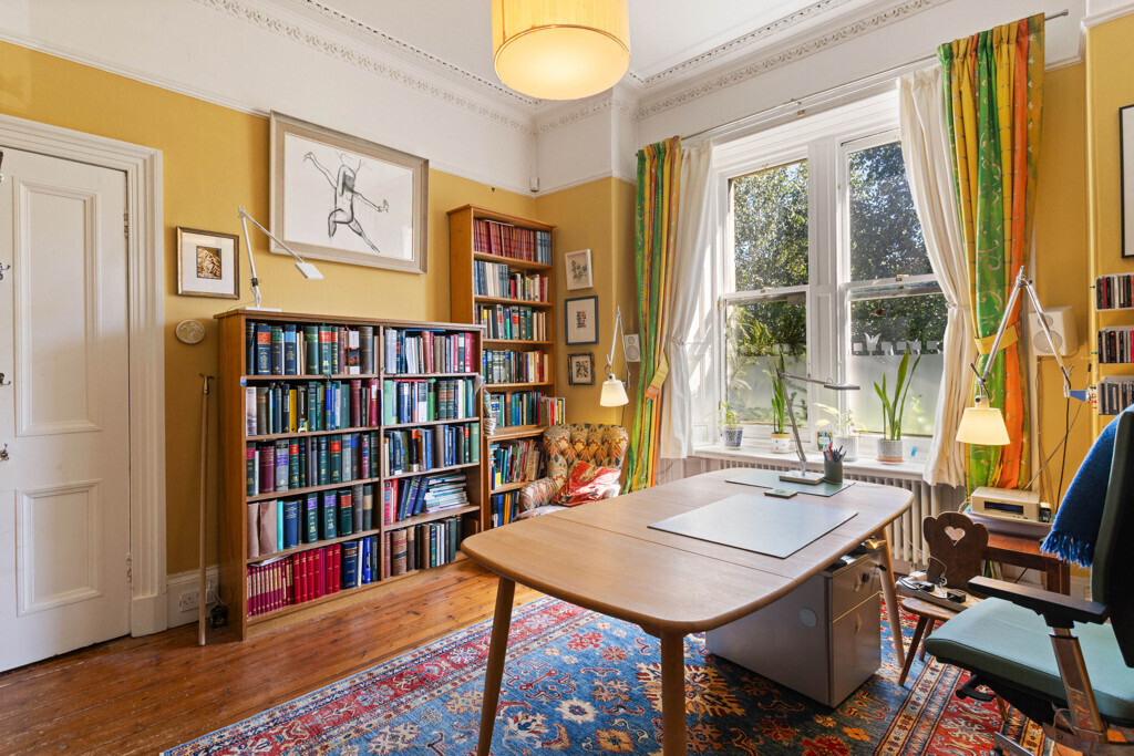 3 Findhorn Place, The Grange, Edinburgh, EH9 2JR Image 27