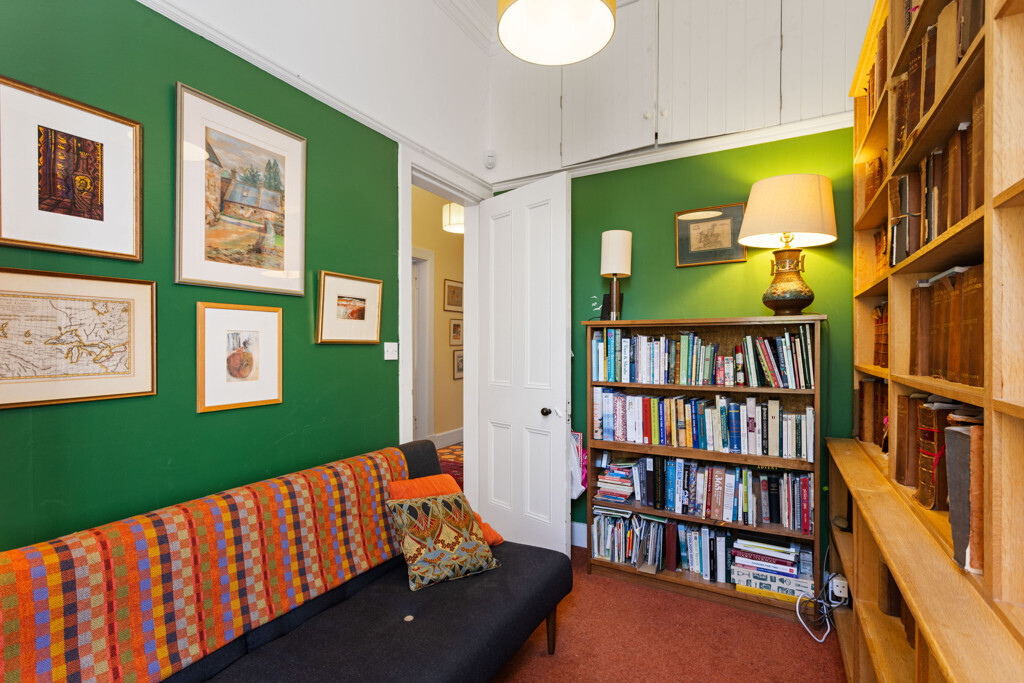 3 Findhorn Place, The Grange, Edinburgh, EH9 2JR Image 30