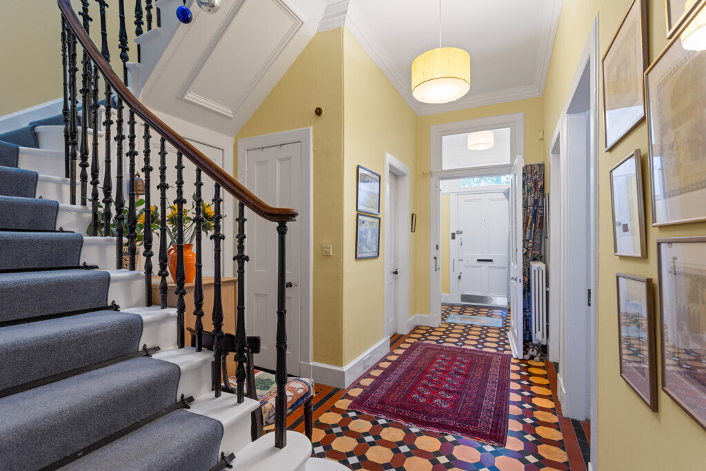 3 Findhorn Place, The Grange, Edinburgh, EH9 2JR Image 33