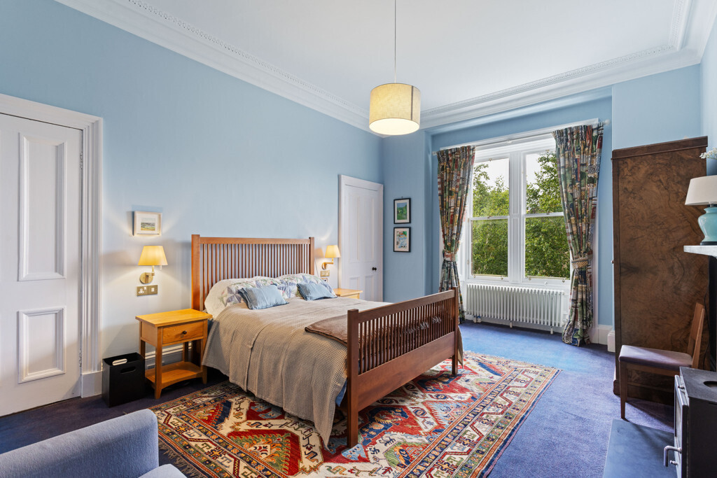 3 Findhorn Place, The Grange, Edinburgh, EH9 2JR Image 35
