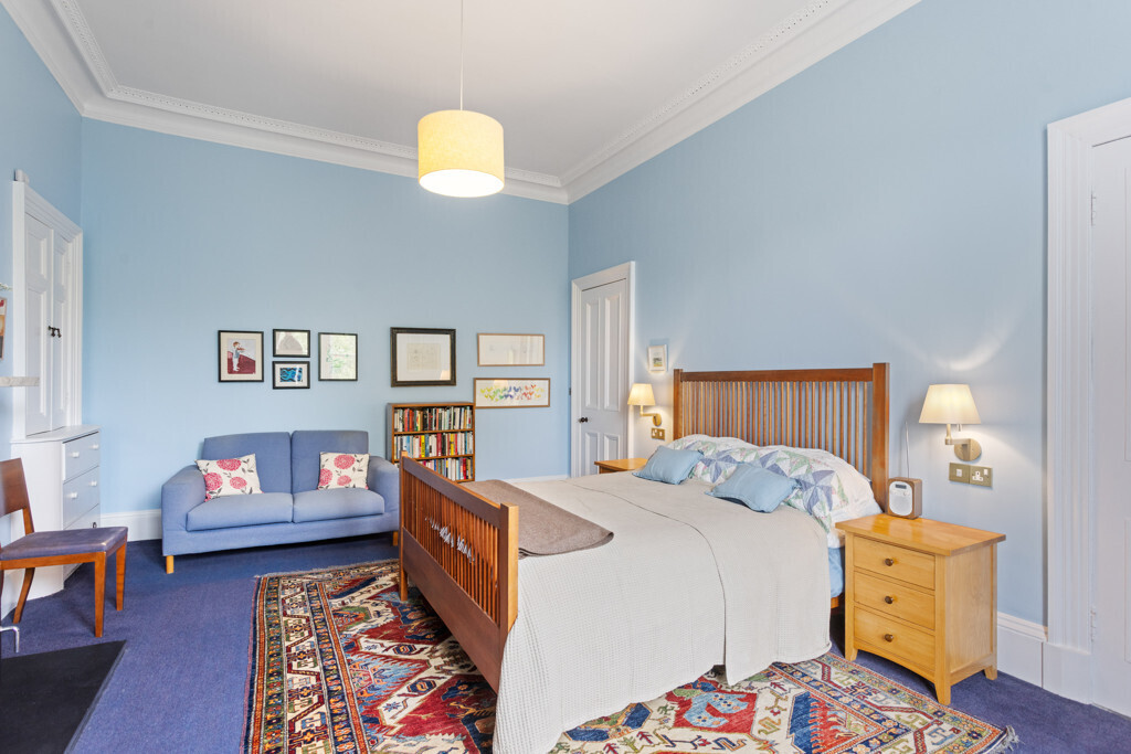 3 Findhorn Place, The Grange, Edinburgh, EH9 2JR Image 37