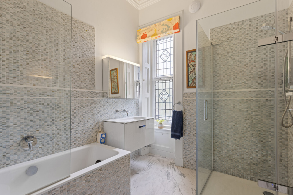 3 Findhorn Place, The Grange, Edinburgh, EH9 2JR Image 46