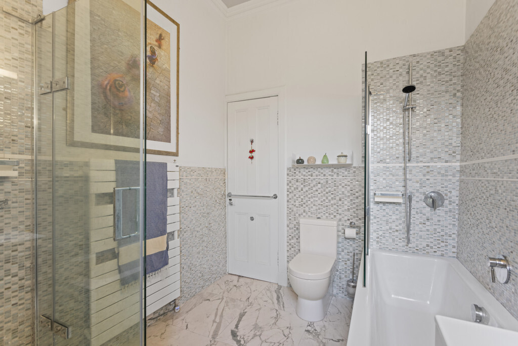 3 Findhorn Place, The Grange, Edinburgh, EH9 2JR Image 47