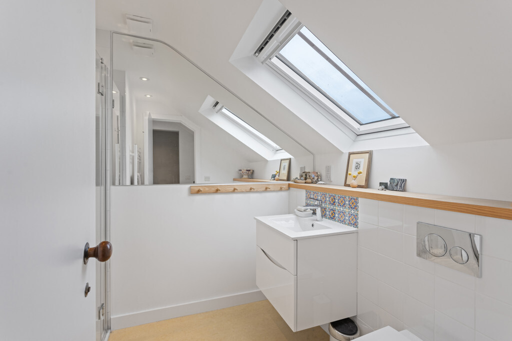 3 Findhorn Place, The Grange, Edinburgh, EH9 2JR Image 53