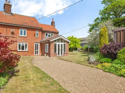 Banningham Road, Aylsham, NORWICHphoto