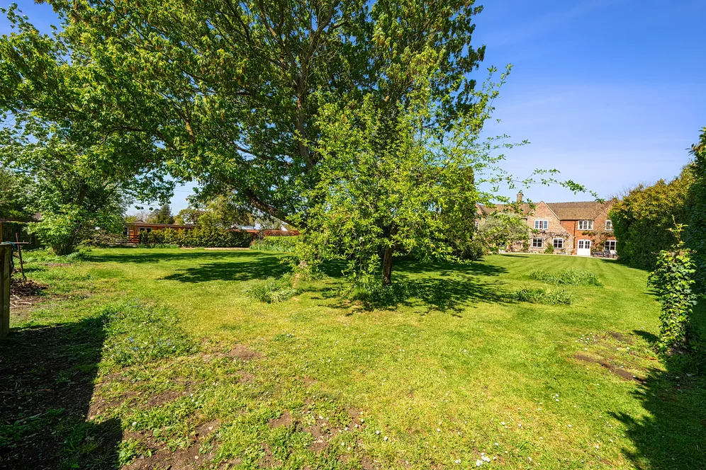 Nupend Lane, Nupend, GL10 photo 8