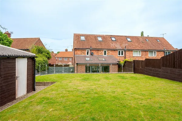 Brookside, Collingham, LS22