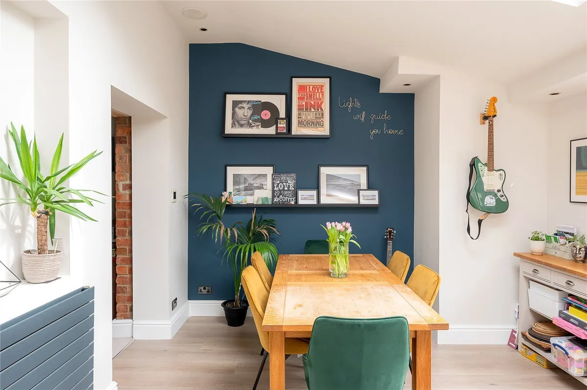 Brookside, Collingham, LS22