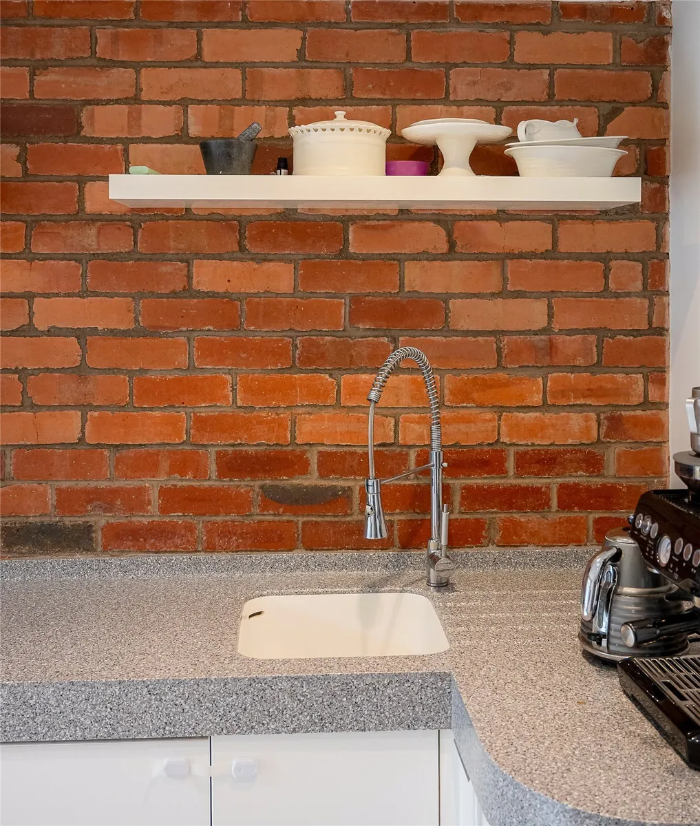 Brookside, Collingham, LS22