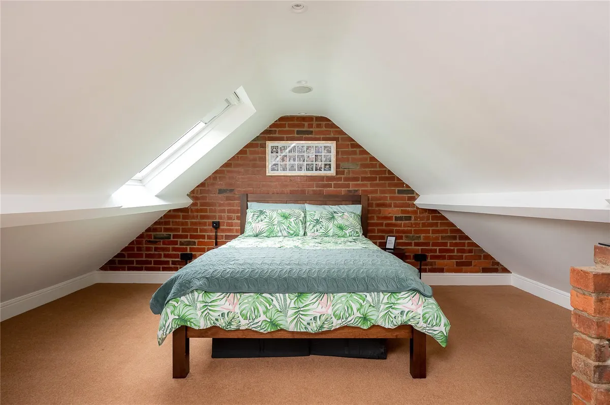 Brookside, Collingham, LS22