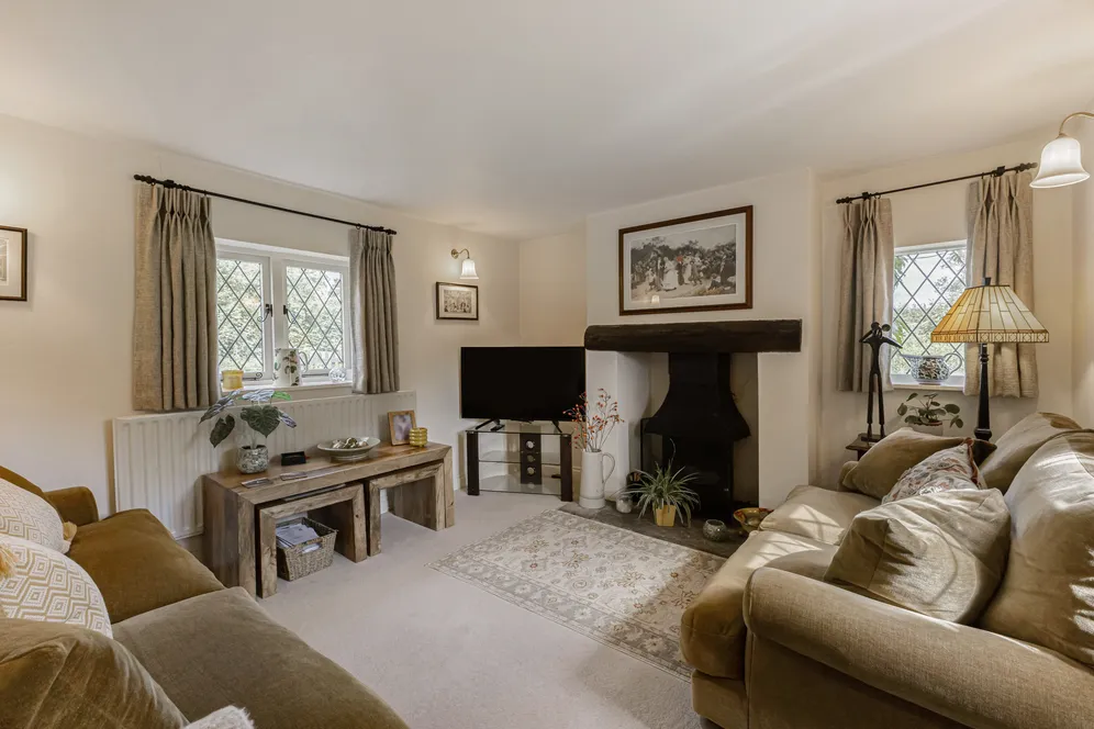 Braydonside, Nr. Brinkworth, SN15 photo 6