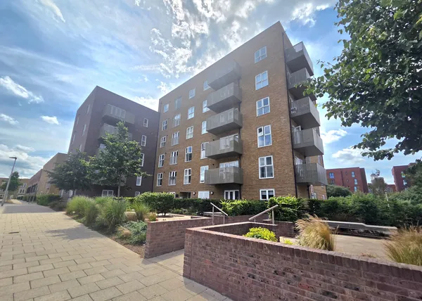 Glenway Road, Rochester. ME1