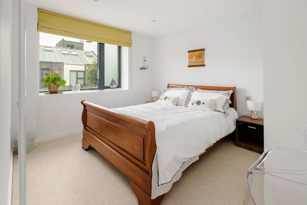 Acer Road, London, E8 photo 4