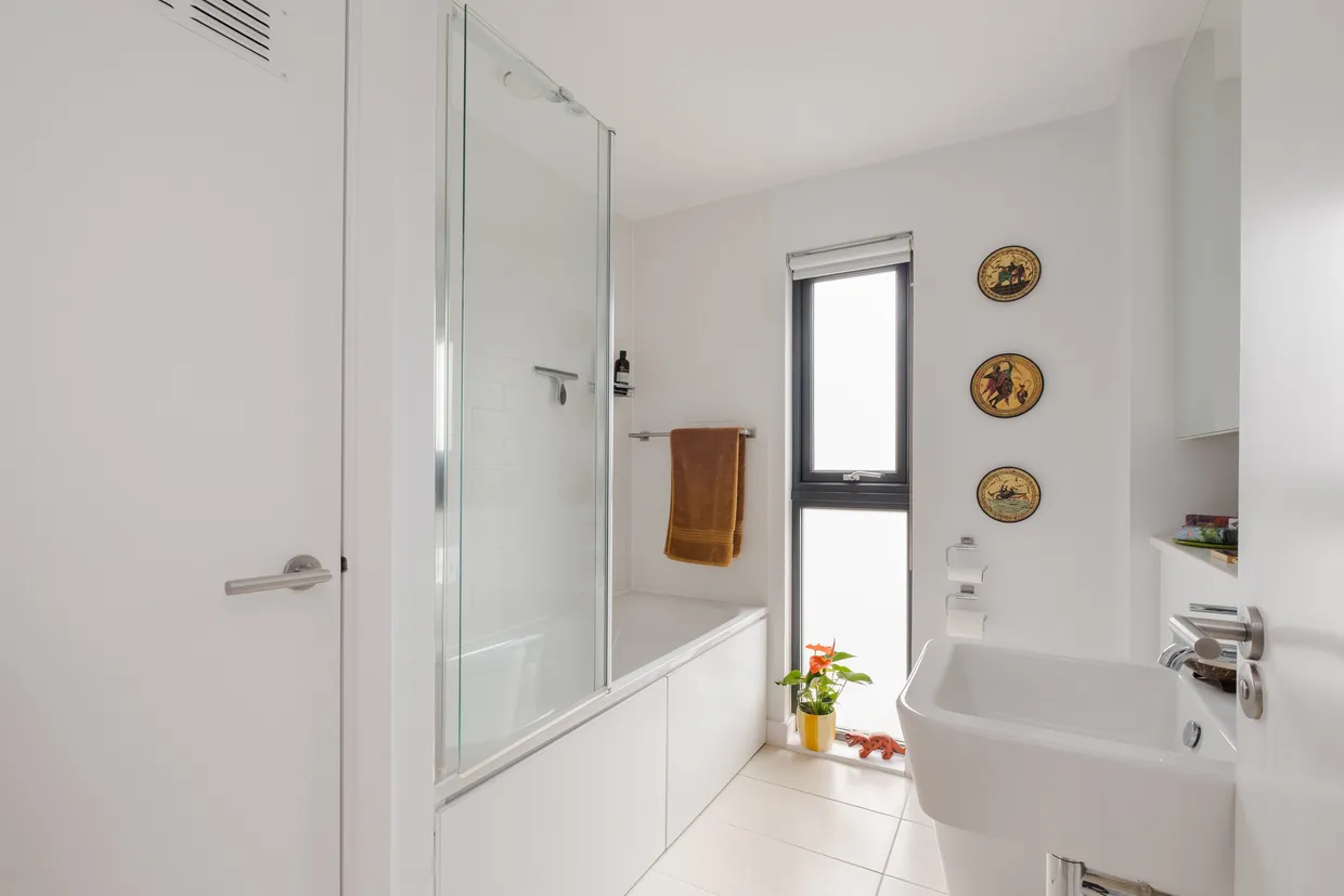 Acer Road, London, E8 photo 9