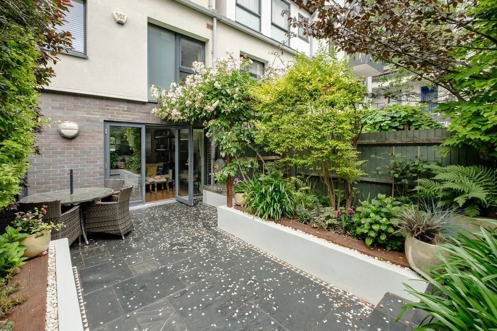 Acer Road, London, E8 photo 11