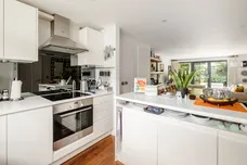 Acer Road, London, E8 photo 16