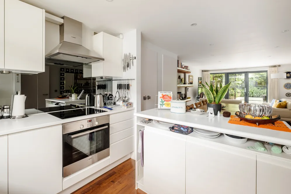 Acer Road, London, E8 photo 16
