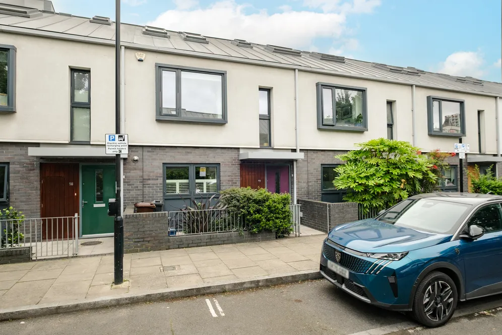 Acer Road, London, E8 photo 22