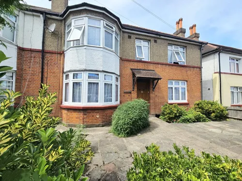 Drapers Road, ENFIELDphoto