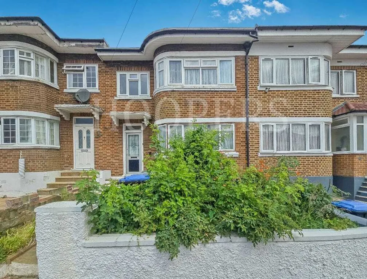 Clifford Way, London, NW10