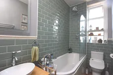 Morris Grove, Leeds