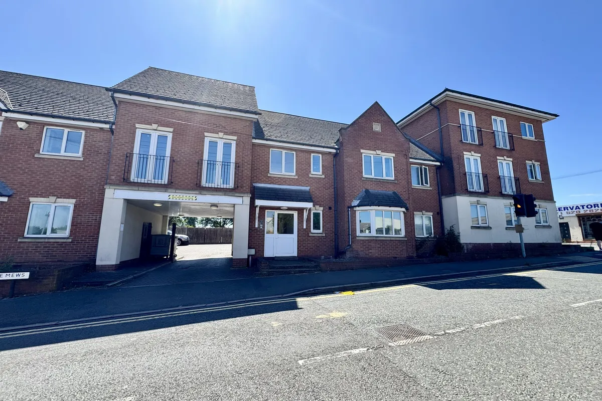 Newhall Street, TIPTON