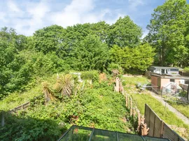 Bedwell Crescent, Stevenage thumb 2