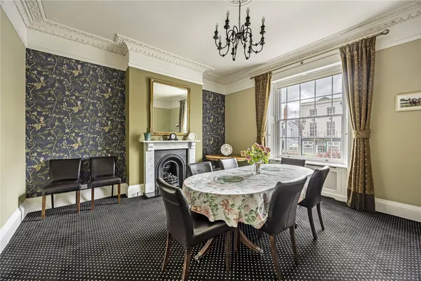 Bath Road, Cheltenham, GL53 photo 8