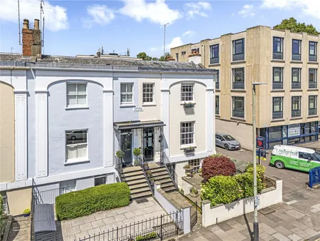 Bath Road, Cheltenham, GL53