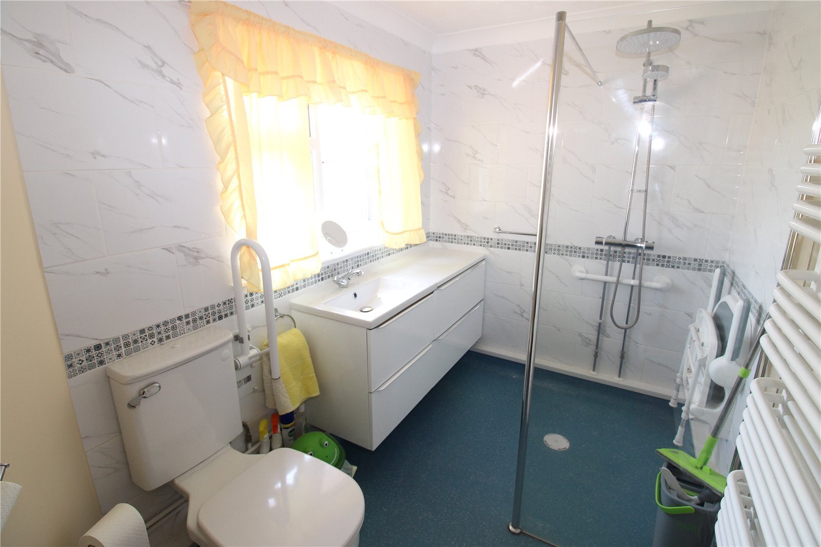 Hillson Drive, Fareham, Hampshire, PO15 Image 9