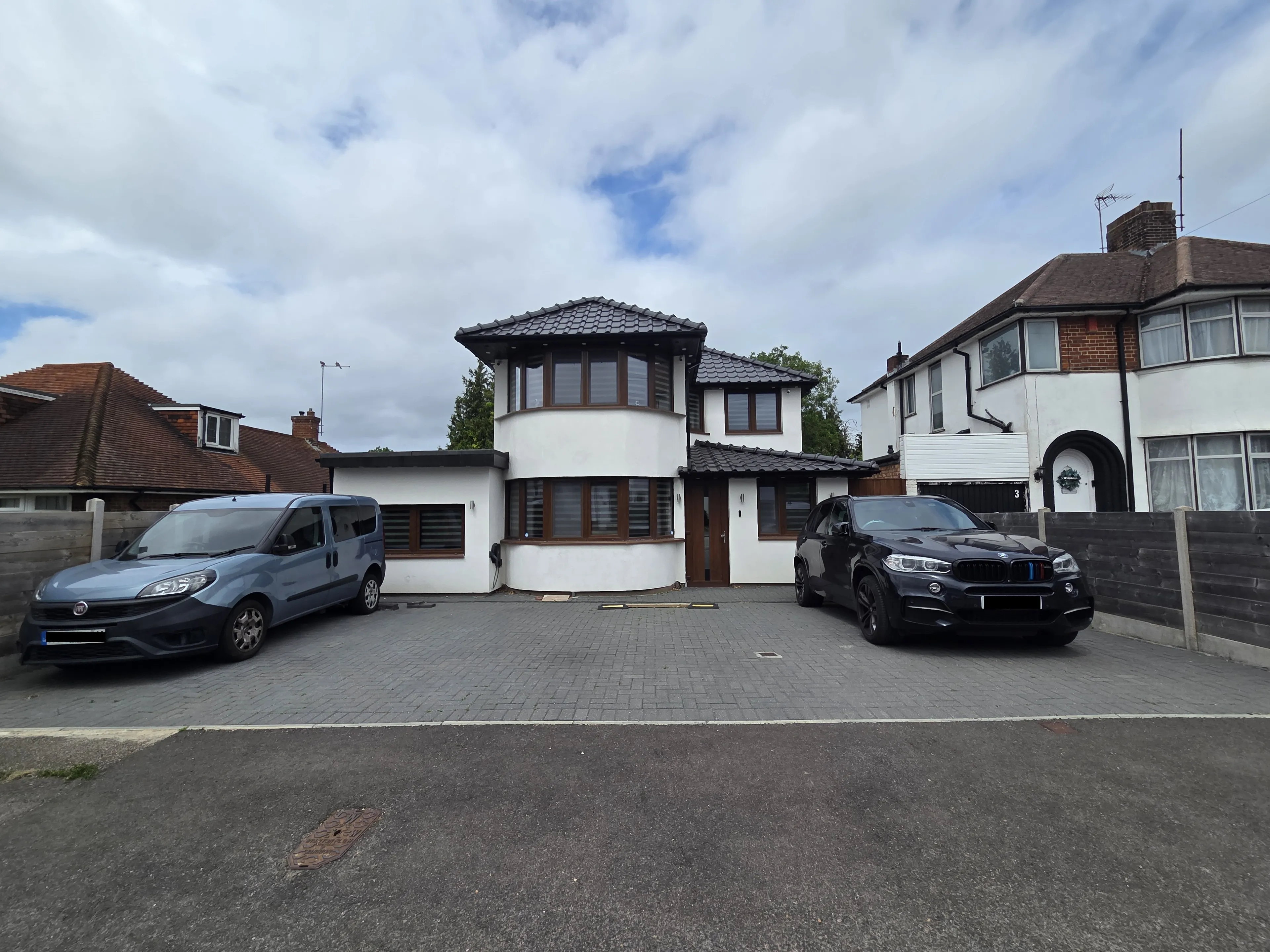 Property photo 0