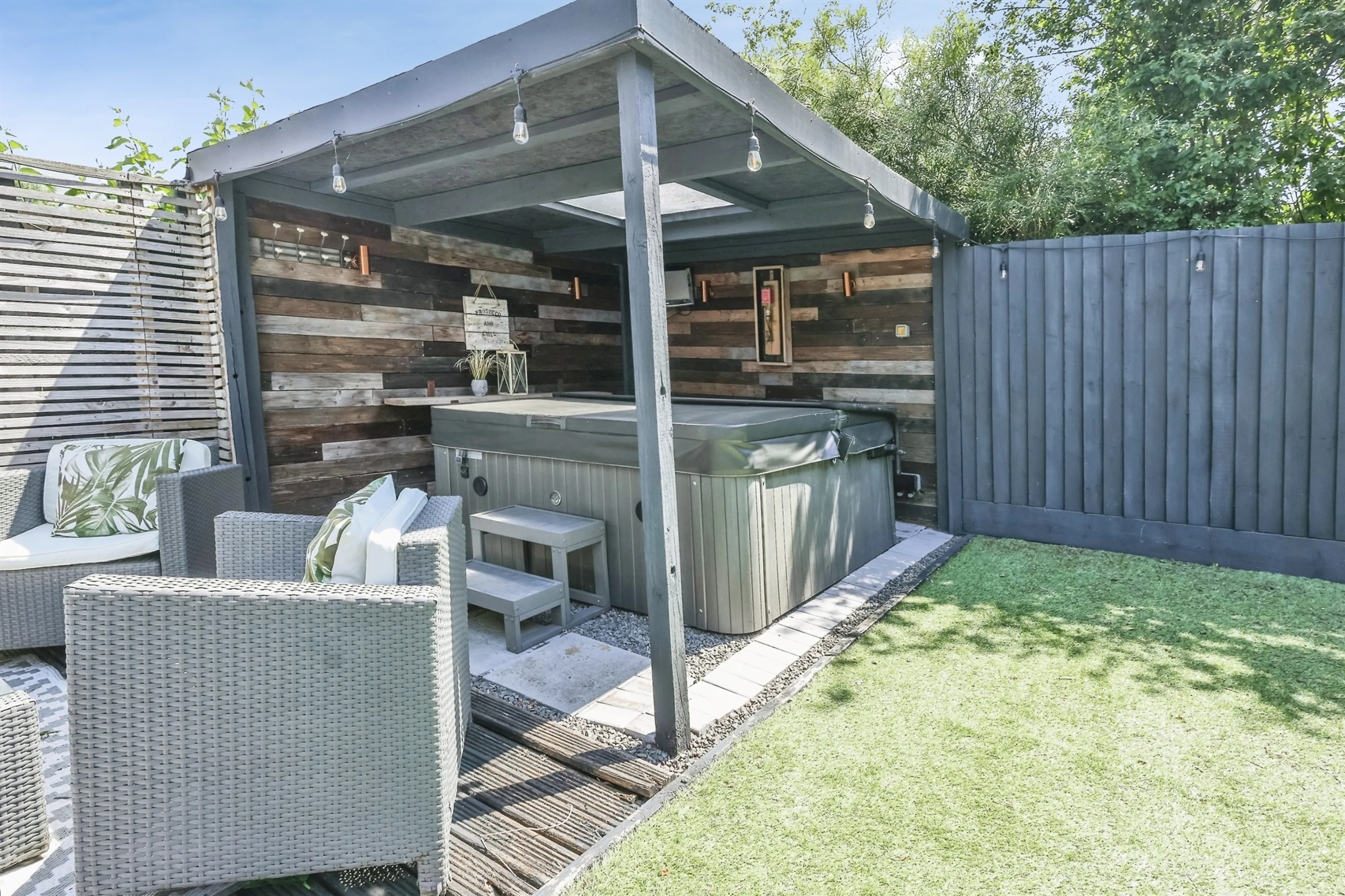 Property photo 23