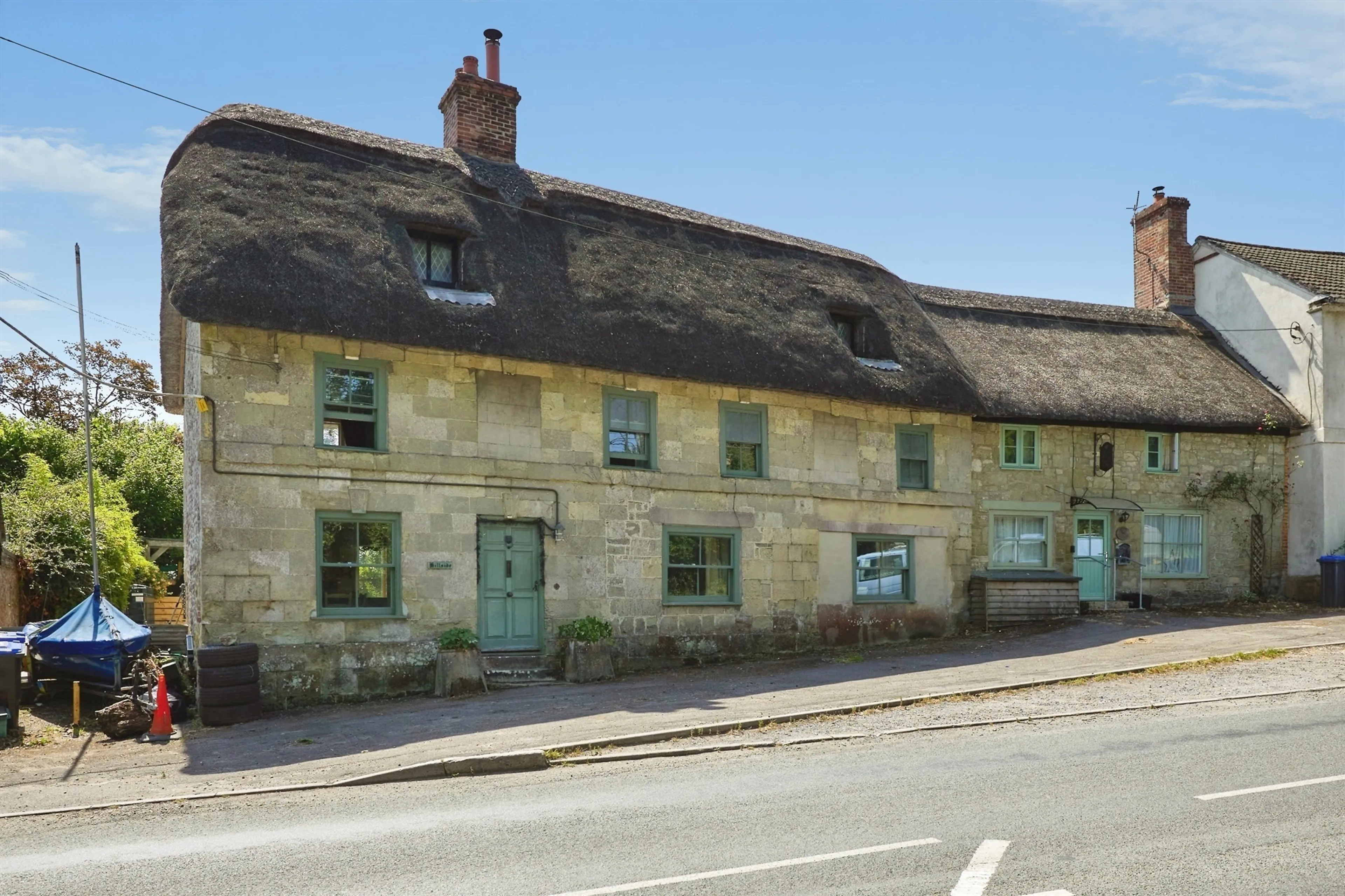 Property photo 0